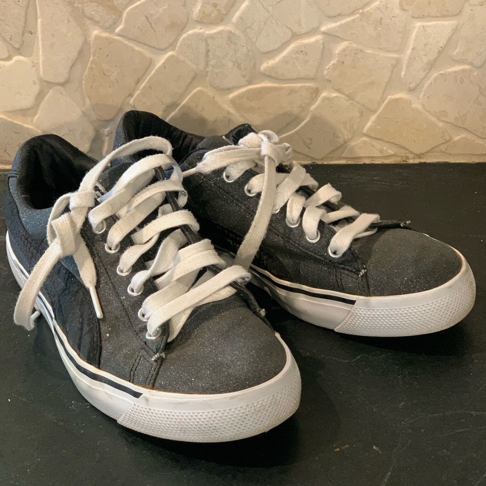 PUMA | Benita Super Sparkle Sneakers | Sz 6-1/2